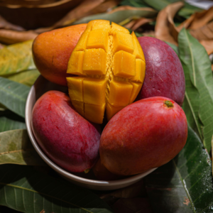Kesar / Payri Mangoes (Konkan)